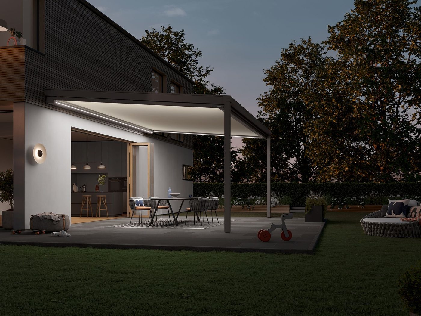 Terrassetage udstyret med Markilux 679 indvendig markise med integreret belysning