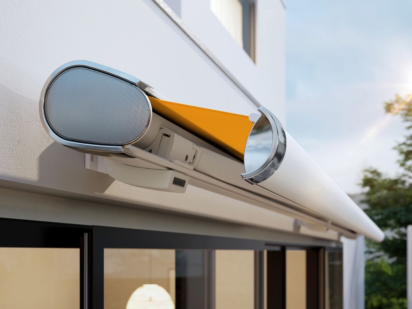 Markilux 6000 i grå med orange dug og dekorative elementer